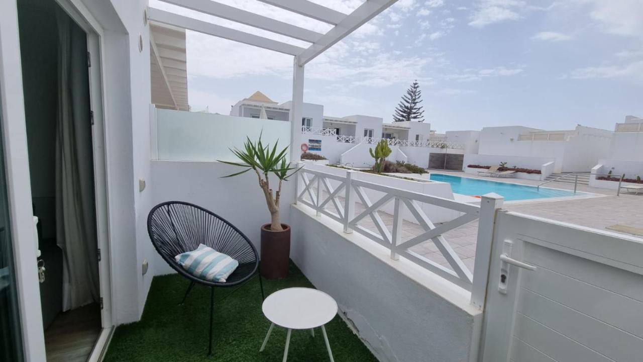 Flower Beach Suite Pool Playa Honda  Exterior foto